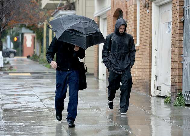 Rain, possible thunderstorms in Bay Area forecast for this week