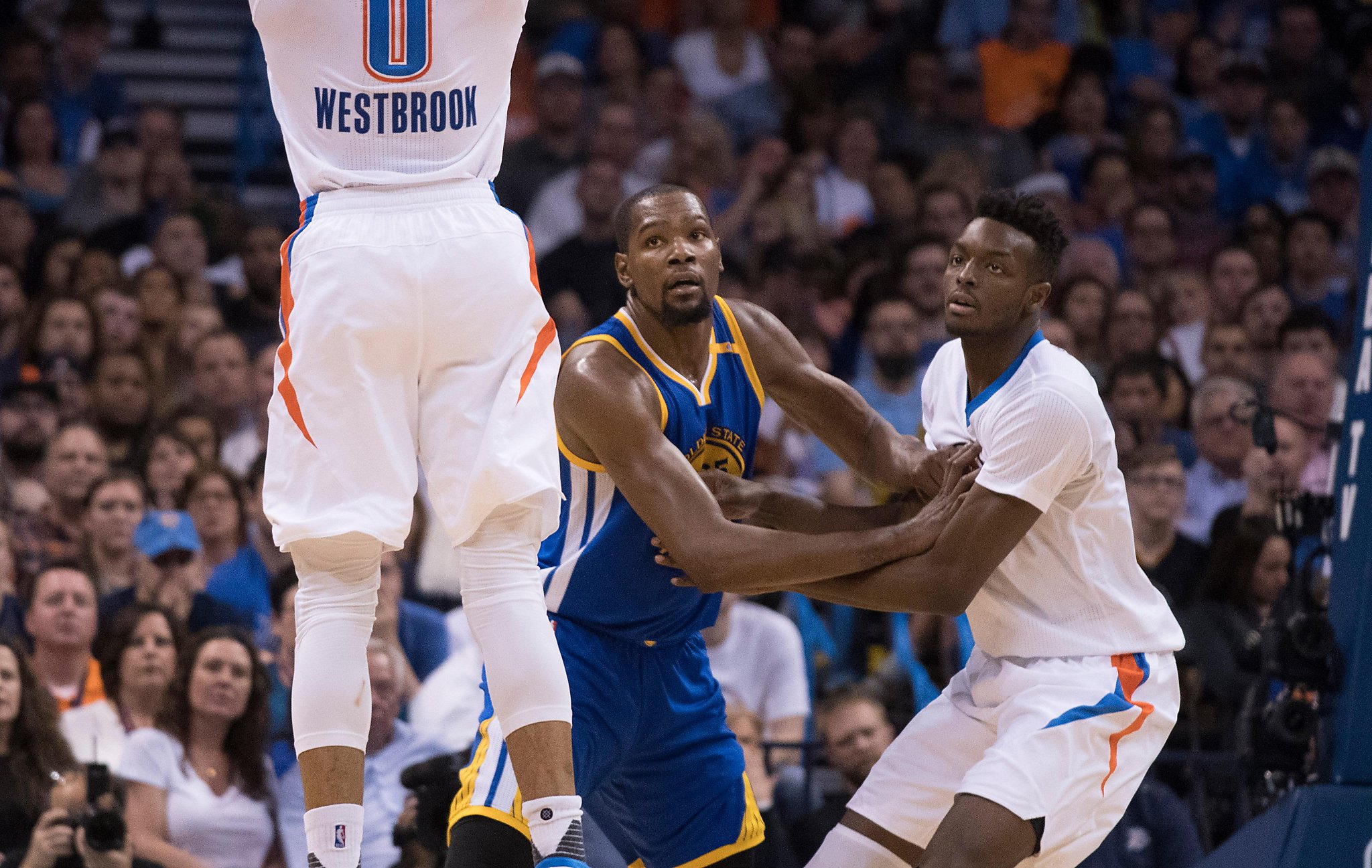 Thunder fans are burning Kevin Durant jerseys