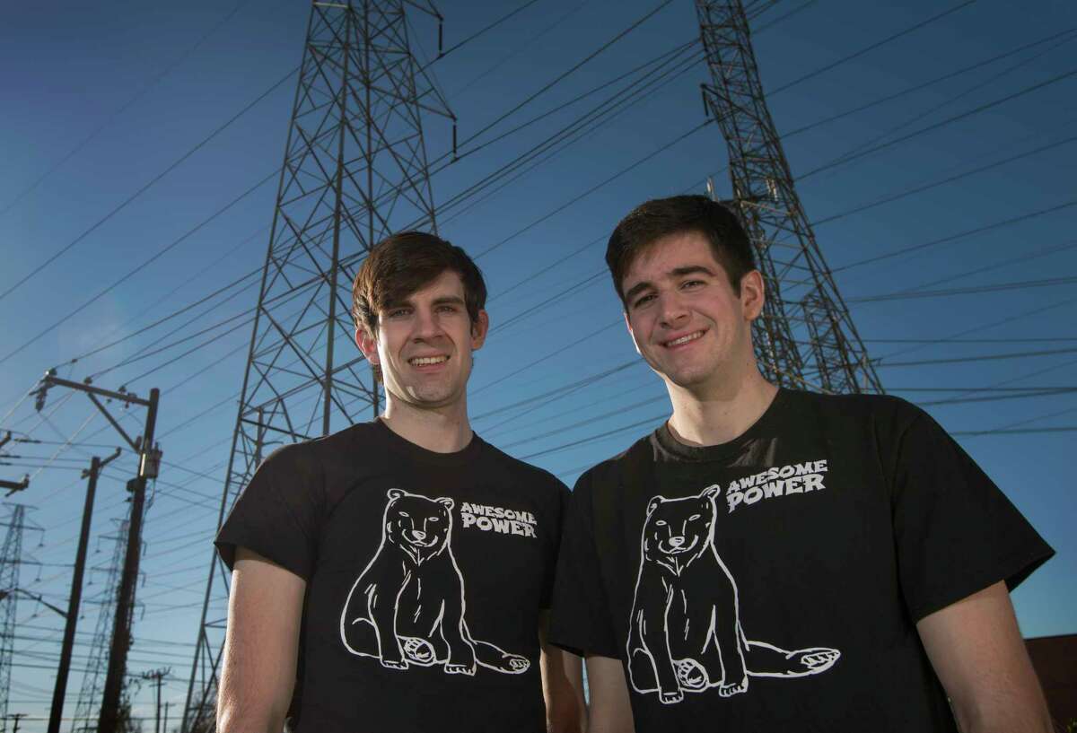 Zach Korman, left, and Mike Hays created the website www.awesomepowertexas.com to help people shop for cheap power in Texas. (Robert W. Hart photo)