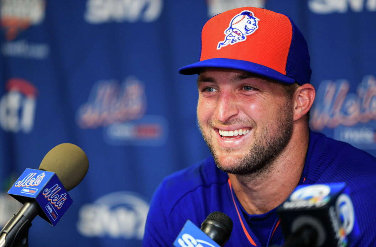 Tim Tebow defends high school student who Tebowed during graduation  ceremony – New York Daily News