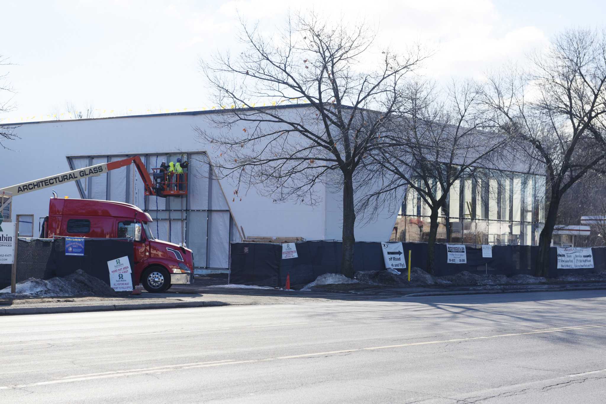 Latham auto dealerships look for expansion