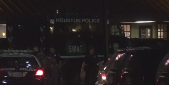 Felon Arrested After SWAT Standoff At Southwest Houston Motel