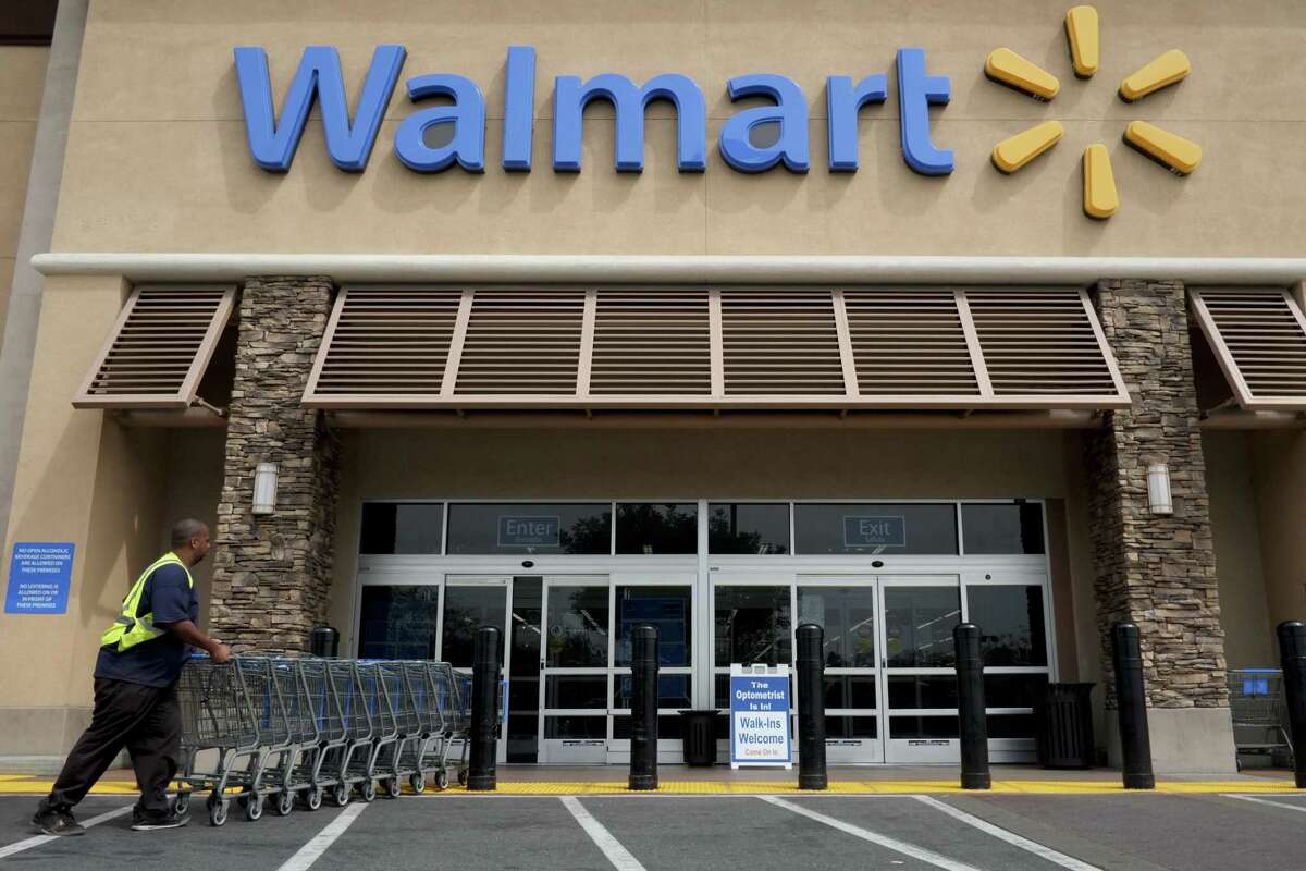 Walmart posted its third straight quarter of double-digit online growth, which helped its holiday results top estimates. Still, the world’s largest retailer reported fourth-quarter earnings that fell 18 percent as its results have been squeezed by its investments in online upgrades and stores. And total sales were hurt by a stronger U.S. dollar, which is making its international business more challenging.