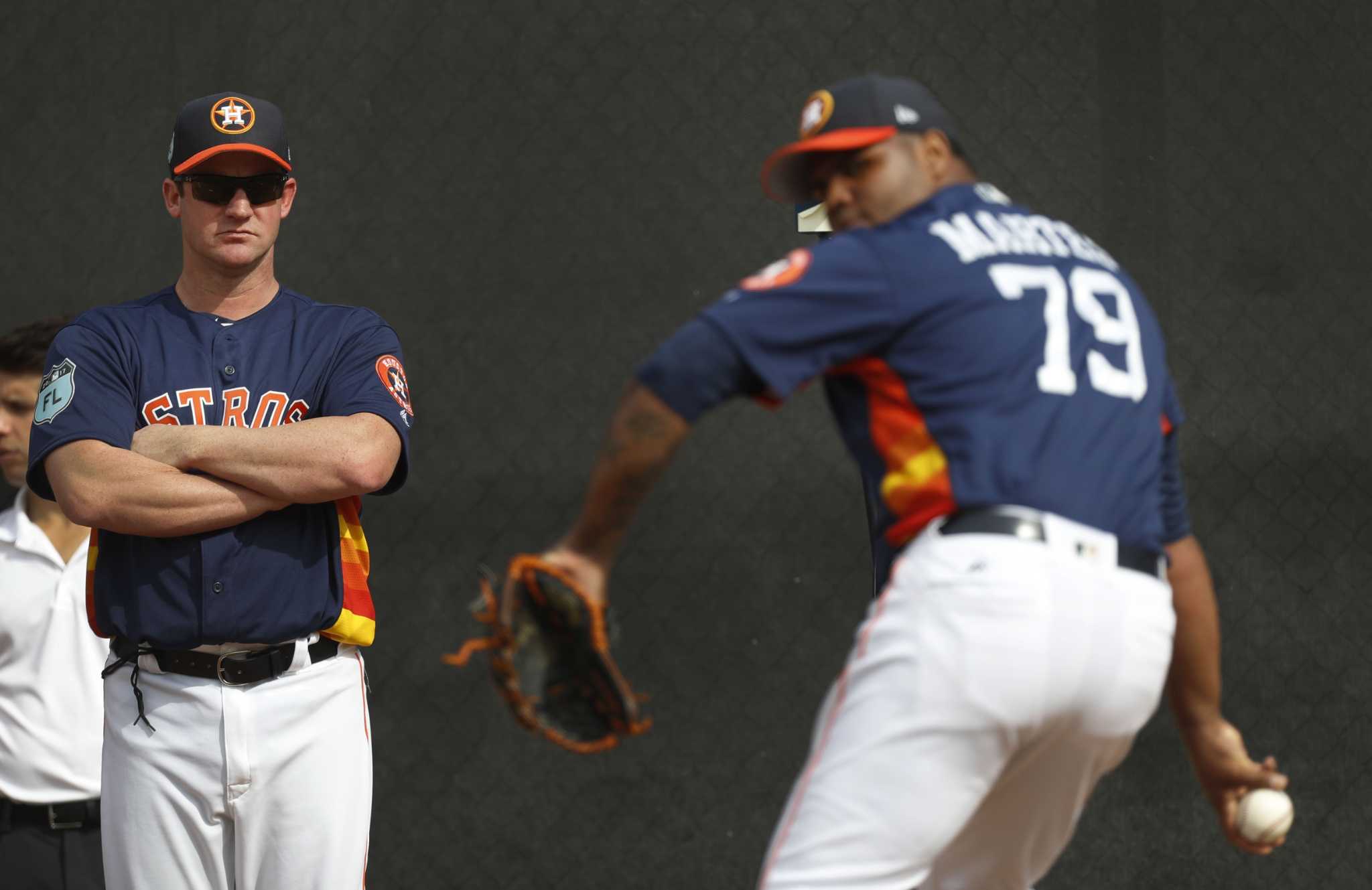 Roy Oswalt lends expertise as guest instructor for Astros