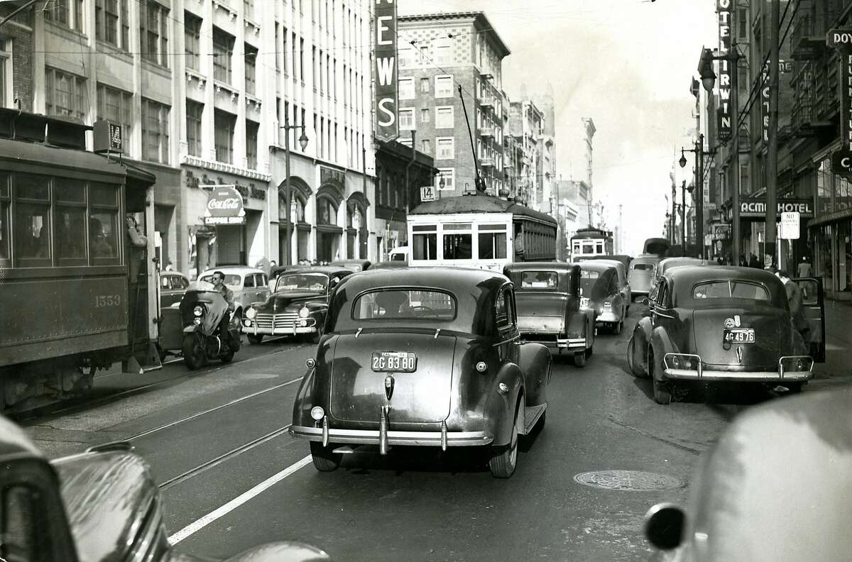 Look in the 1930s приложение. Сан Франциско 1920-е. San Francisco 1946. Сан Франциско 1930. 1940s Traffic.