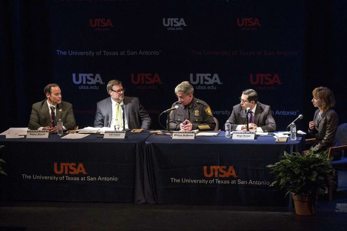 San Antonio Police Chief William McManus speaks during a town hall meeting on sanctuary cities at UTSA in San Antonio, Texas on Jan. 26. 2017. A reader says he was disappointed because there was no one on the panel who was pro-sanctuary cities. Two panelists favor legislation on the issue, two oppose it.