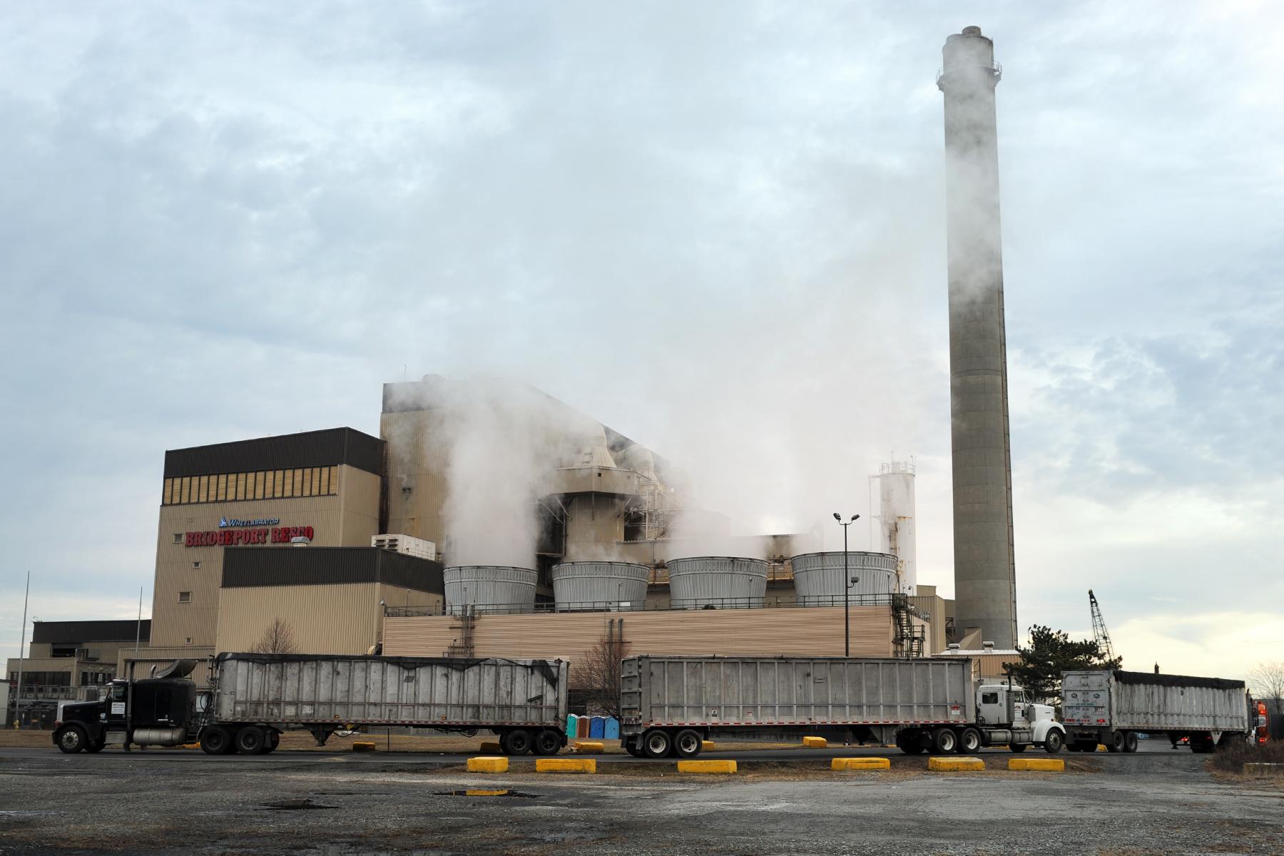 Bridgeport, trashburning plant settle assessment suit
