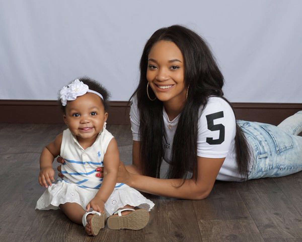 Curtyce Knox hasn't missed a beat as Texas A&M's point guard since having ﻿daughter ﻿Haven 16 months ago﻿.