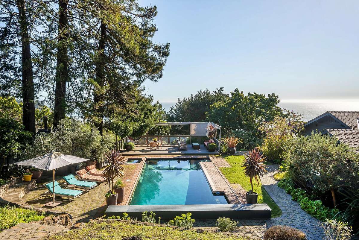 Jerry Garcia's former Stinson Beach estate up for sale