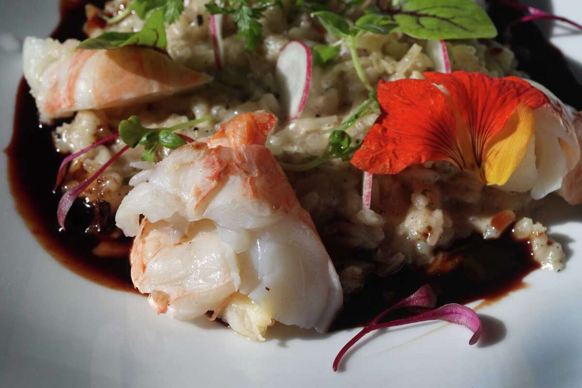 First look Osso & Kristalla