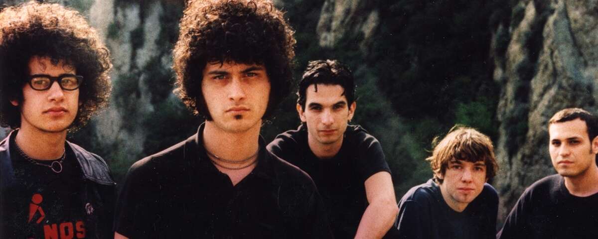 2. Famous friends Oddly, the most famous member of Foss would end up being the drummer, Cedric Bixler-Zavala, who moved on to the cult-favorite bands At the Drive-In (seen here in 2000) and the Mars Volta. 