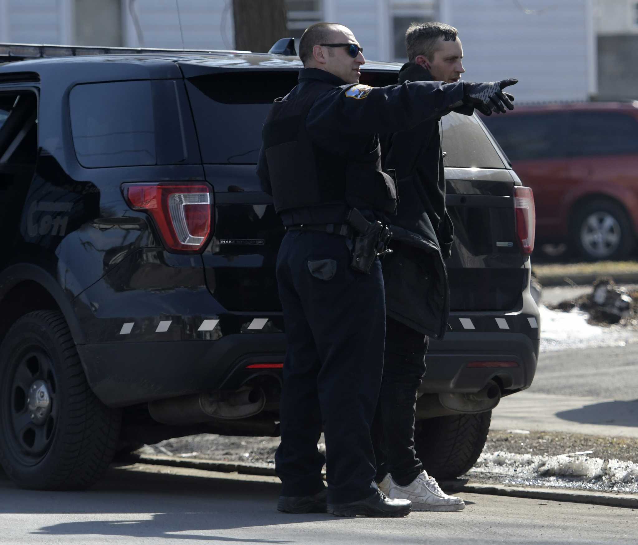 Man held after Schenectady stabbing
