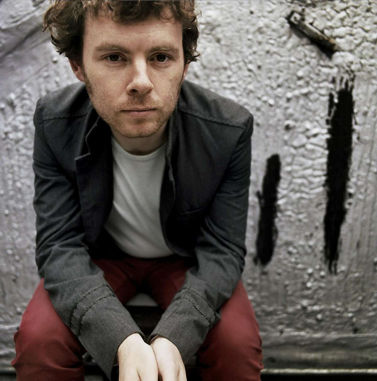 Versatile musician Gabriel Kahane teams with the Greater Bridgeport Symphony and Maestro Eric Jacobsen at the kick-off of the spring season on Saturday, March 14, at the Klein Memorial Auditorium.