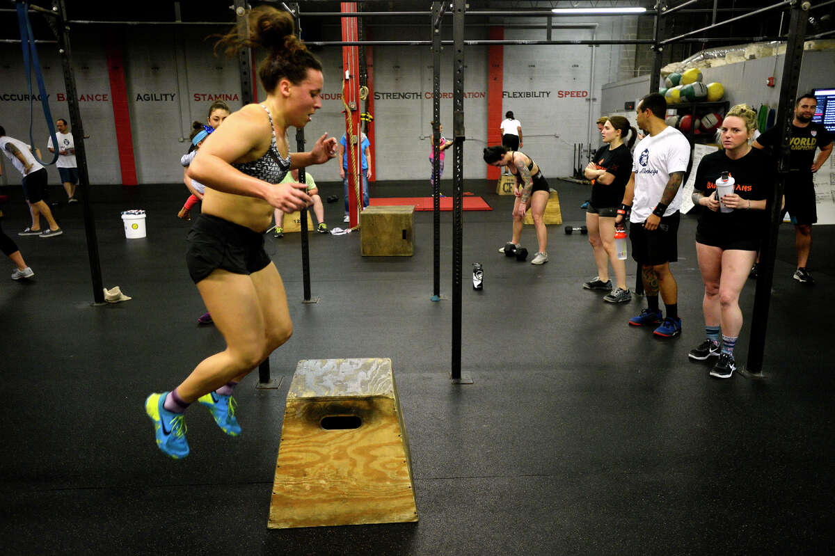 Photos Athletes compete in Crossfit Open