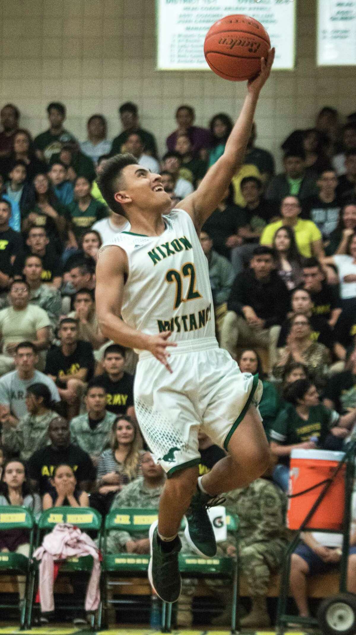 Nixon’s Dante Aviles and the Mustangs fell to CC Veterans Memorial 60-53 on Friday at San Antonio Southwest High School during the second round of the 5A playoffs. The Mustangs finished the year with a 21-14 record.