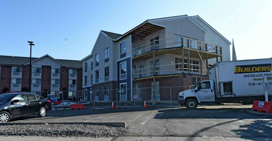 New Hotels And Inns Going Up To Accommodate Visitors Area Times The Franklin Inn Suites Are Under Construction Thursday Feb 23 2017 In Troy