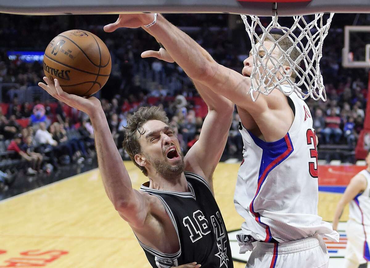 blake griffin dunk on gasol