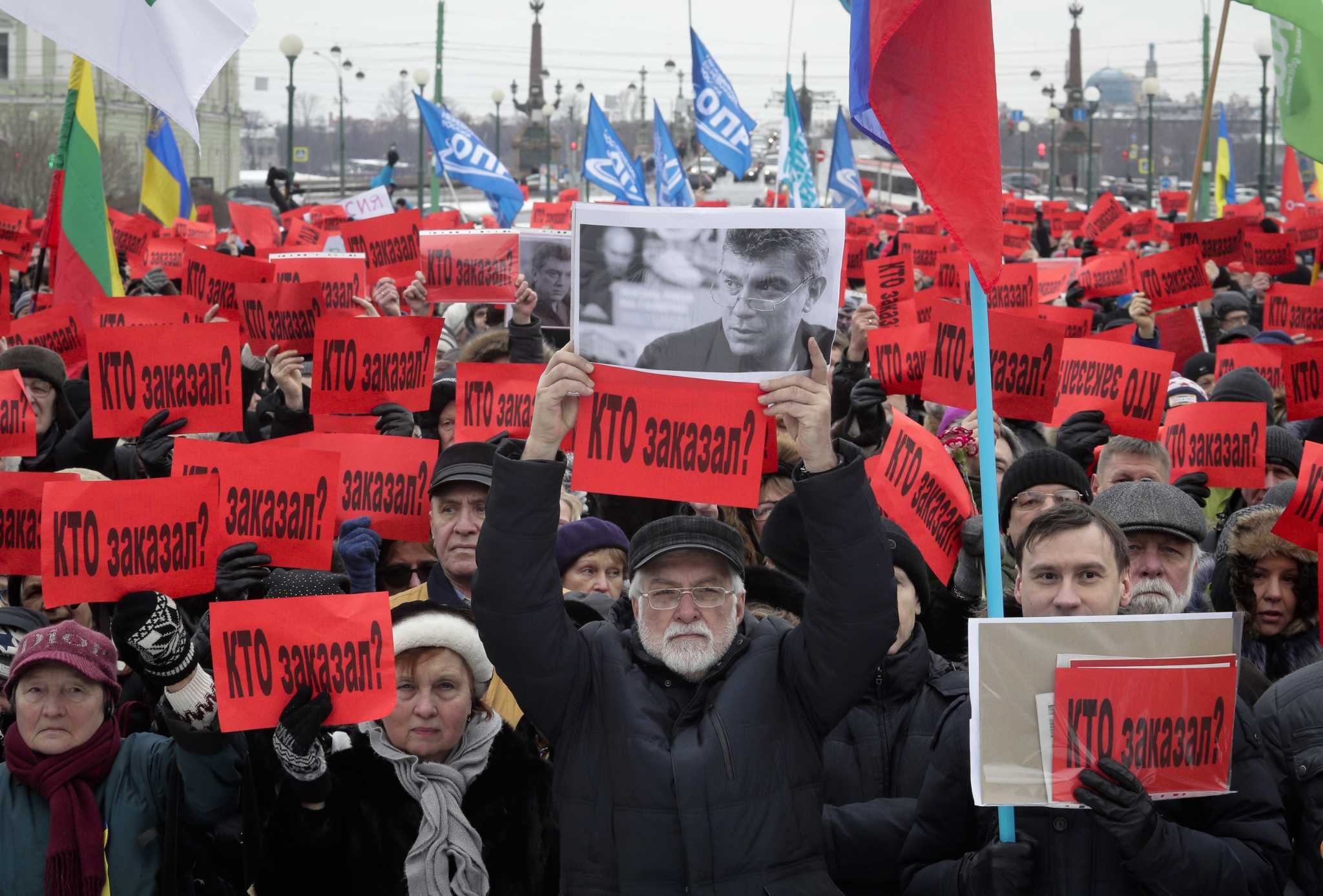 Russian marches. РУSSКИЙ марш. Митинг против Путина. Митинг в Петербурге. Митинги в России против войны.