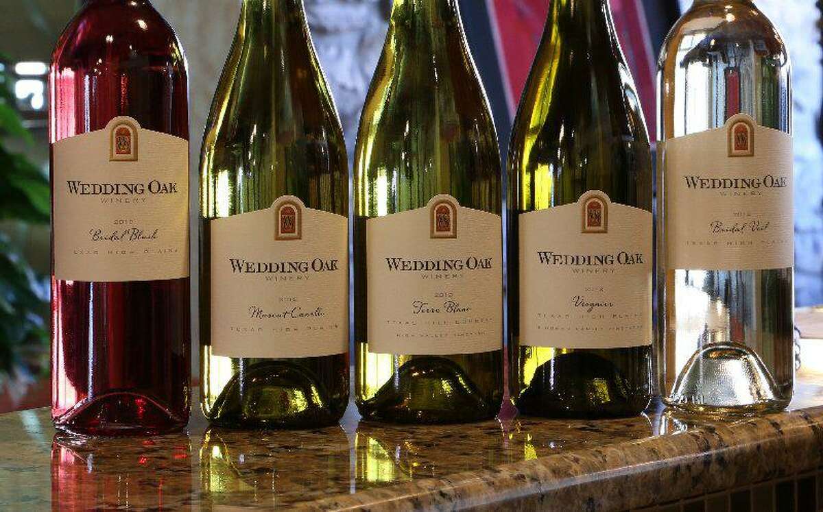 A selection of wines from Wedding Oak Winery