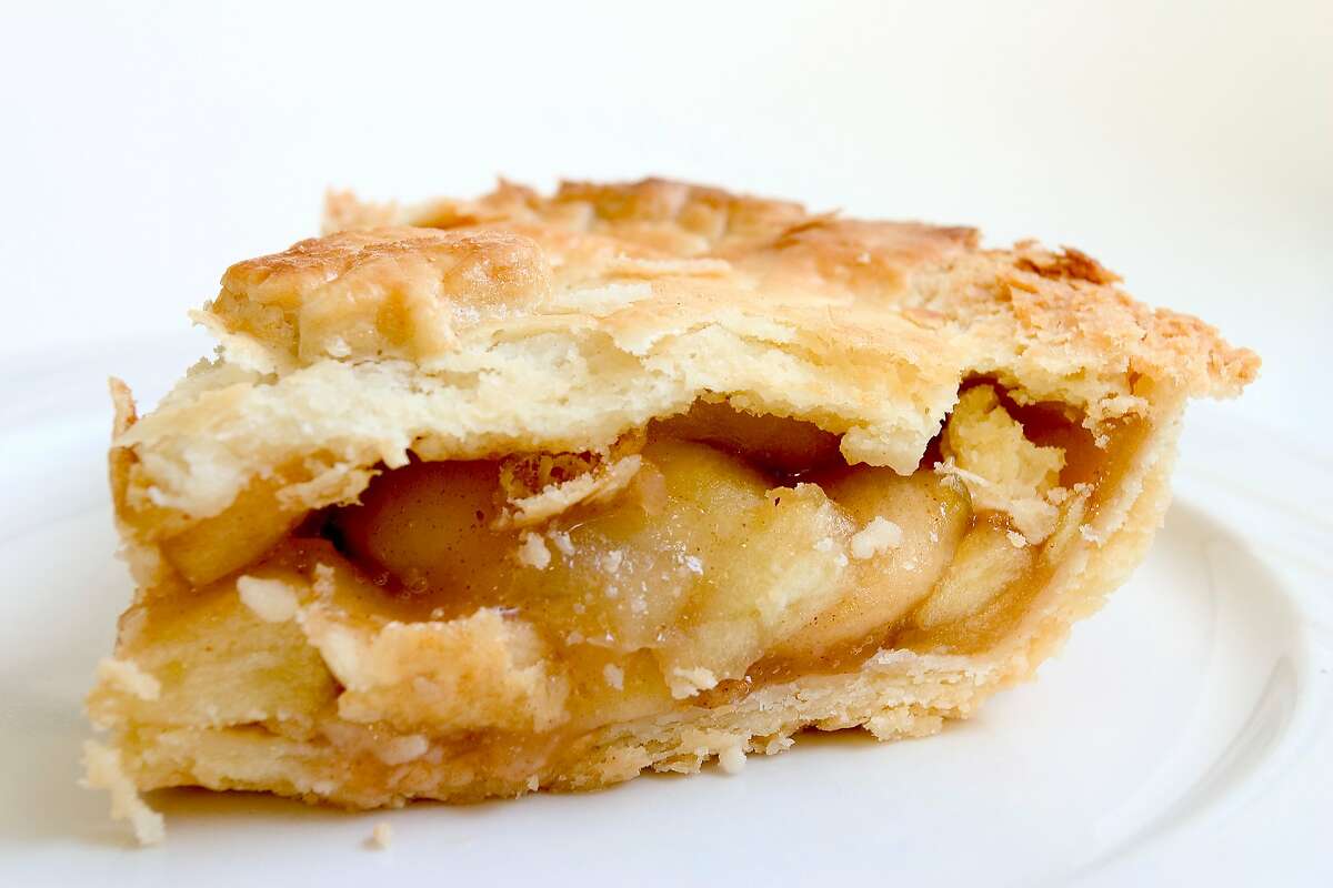 Apple pies British