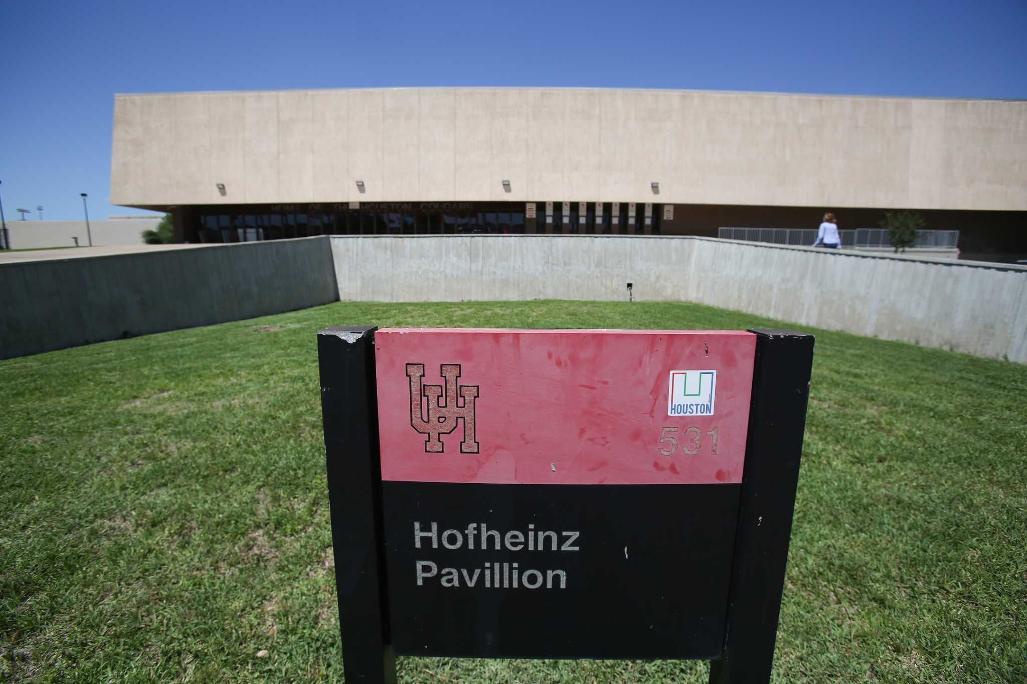 It's a bittersweet goodbye to Hofheinz Pavilion Houston Chronicle