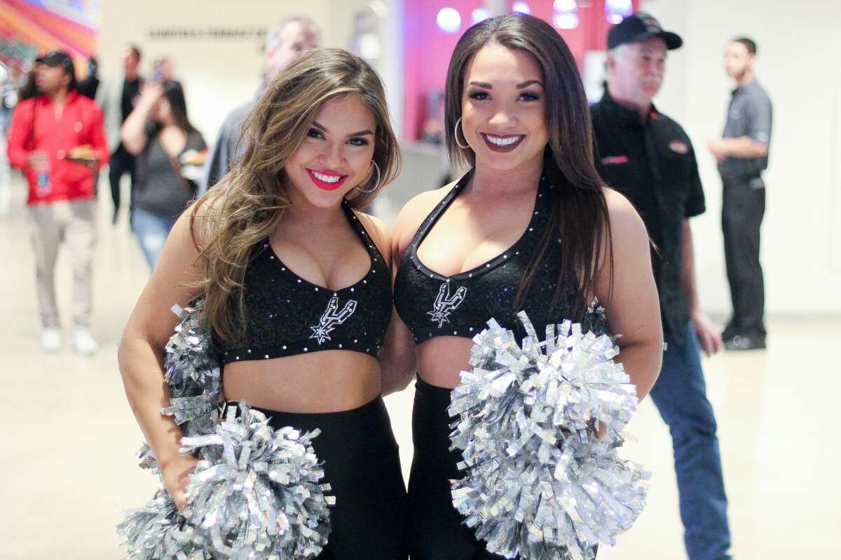 Fans cheered the San Antonio Spurs into victory in the team's first game back from the Rodeo Road Trip on Wednesday, March 1, 2017.