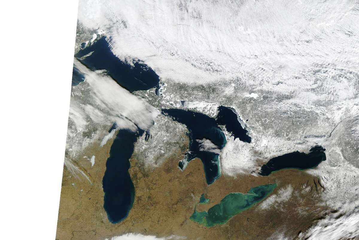 Check out  lack of ice (and snow) cover Feb. 19, 2017, on the Great Lakes. Compare it with the next image, the NWS-Detroit posted on March 5, 2014.