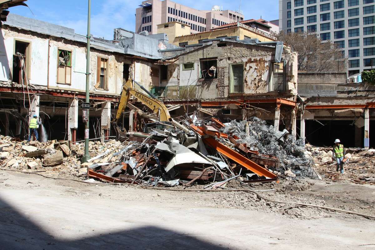 Debris from historic Solo Serve building spills into San Antonio River