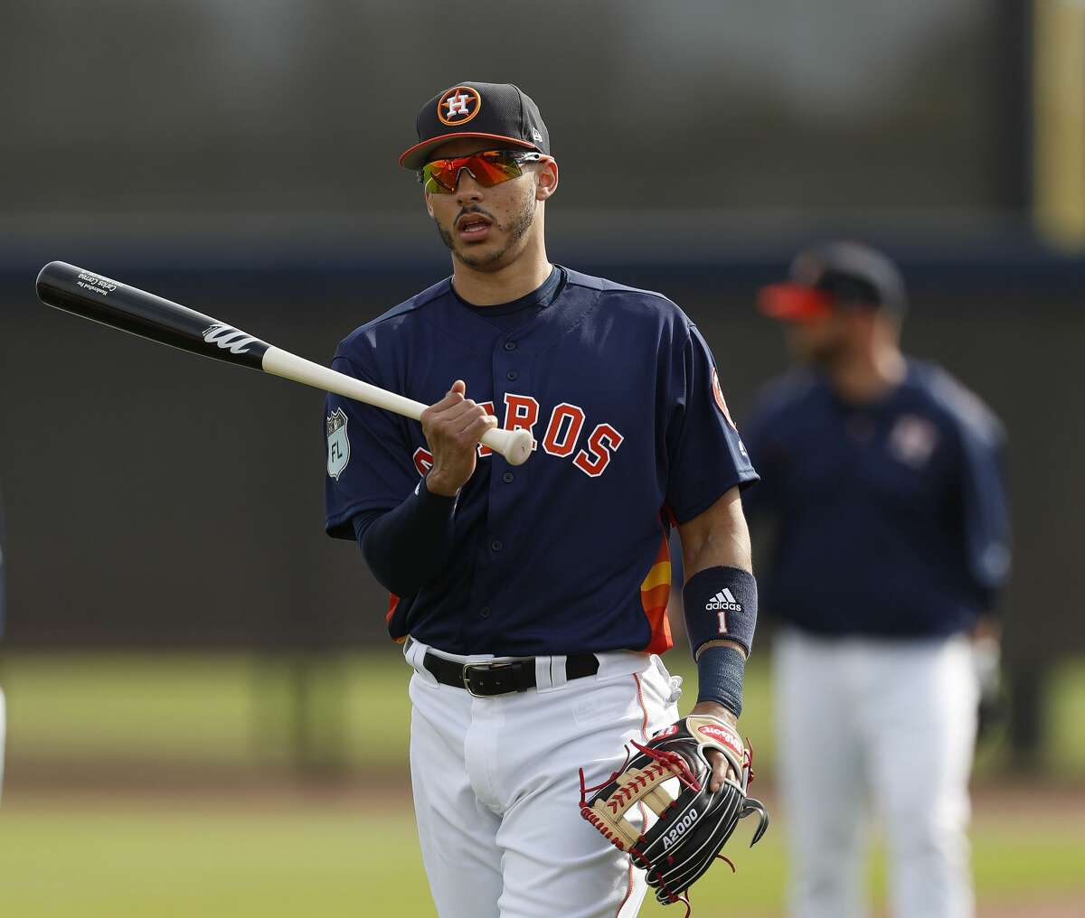 Carlos Correa returns to the Astros' lineup