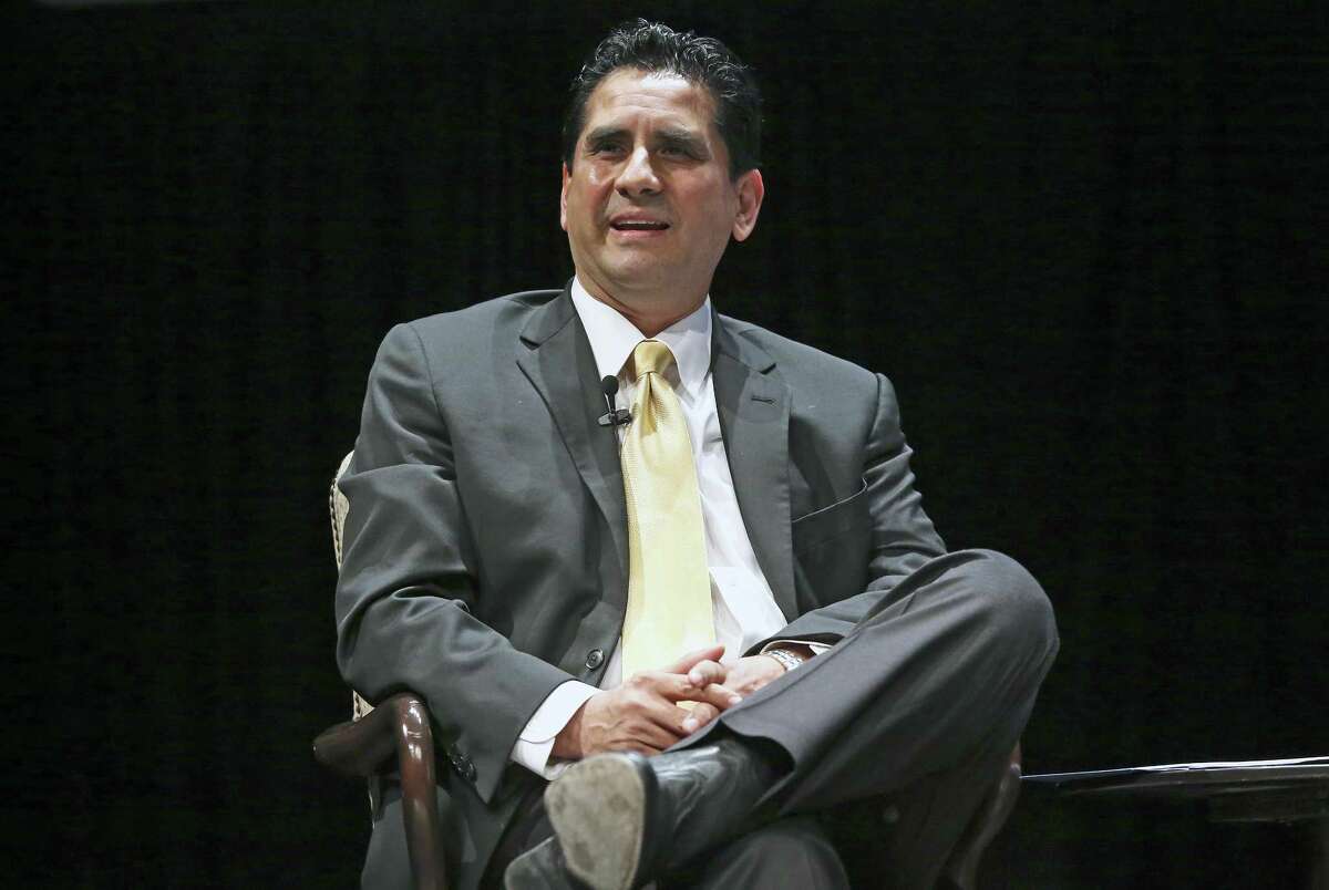Manuel Medina offers his introduction as mayoral candidates debate on stage at the Tobin Center during the Hispanic Chamber Mayoral Debate moderated by Steve Spriester on March 2, 2017.