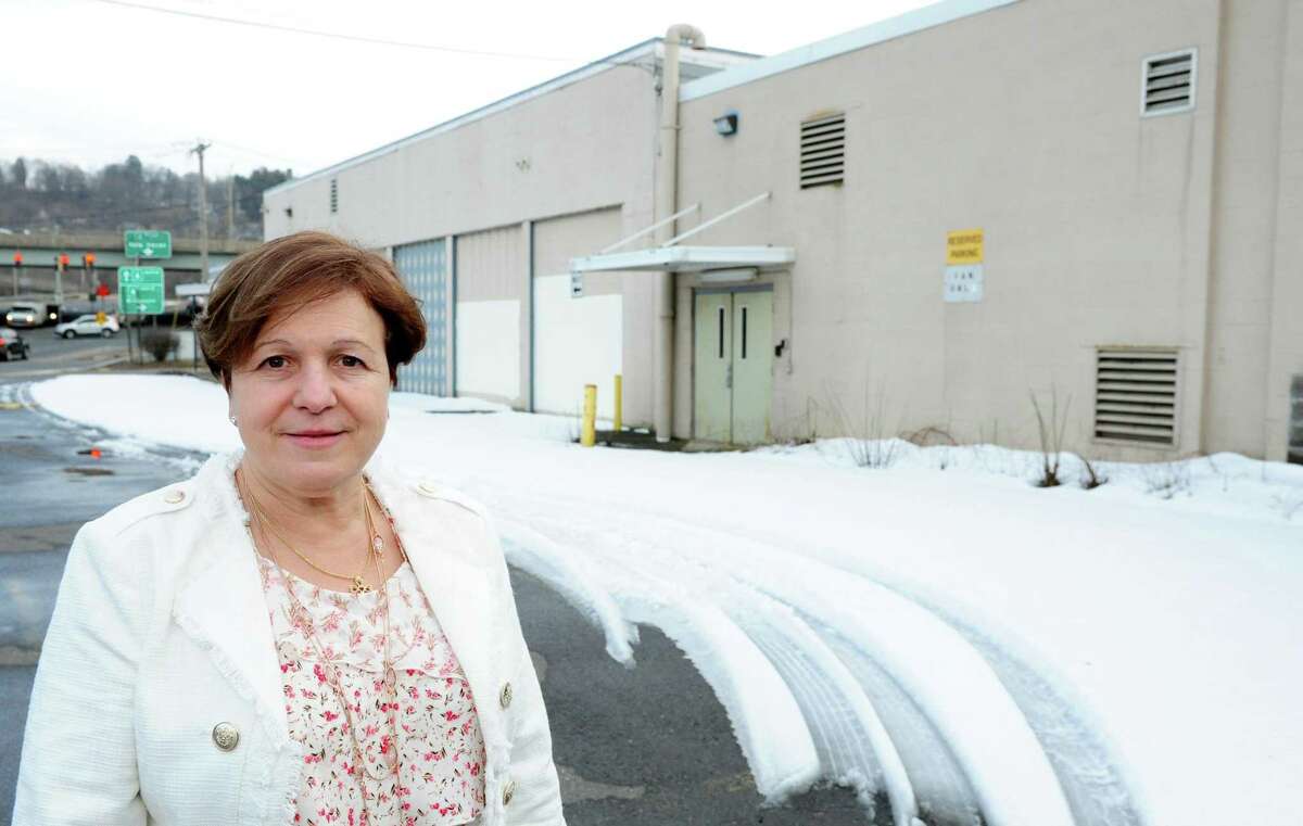 Lifetouch building envisioned as gateway to a new Derby