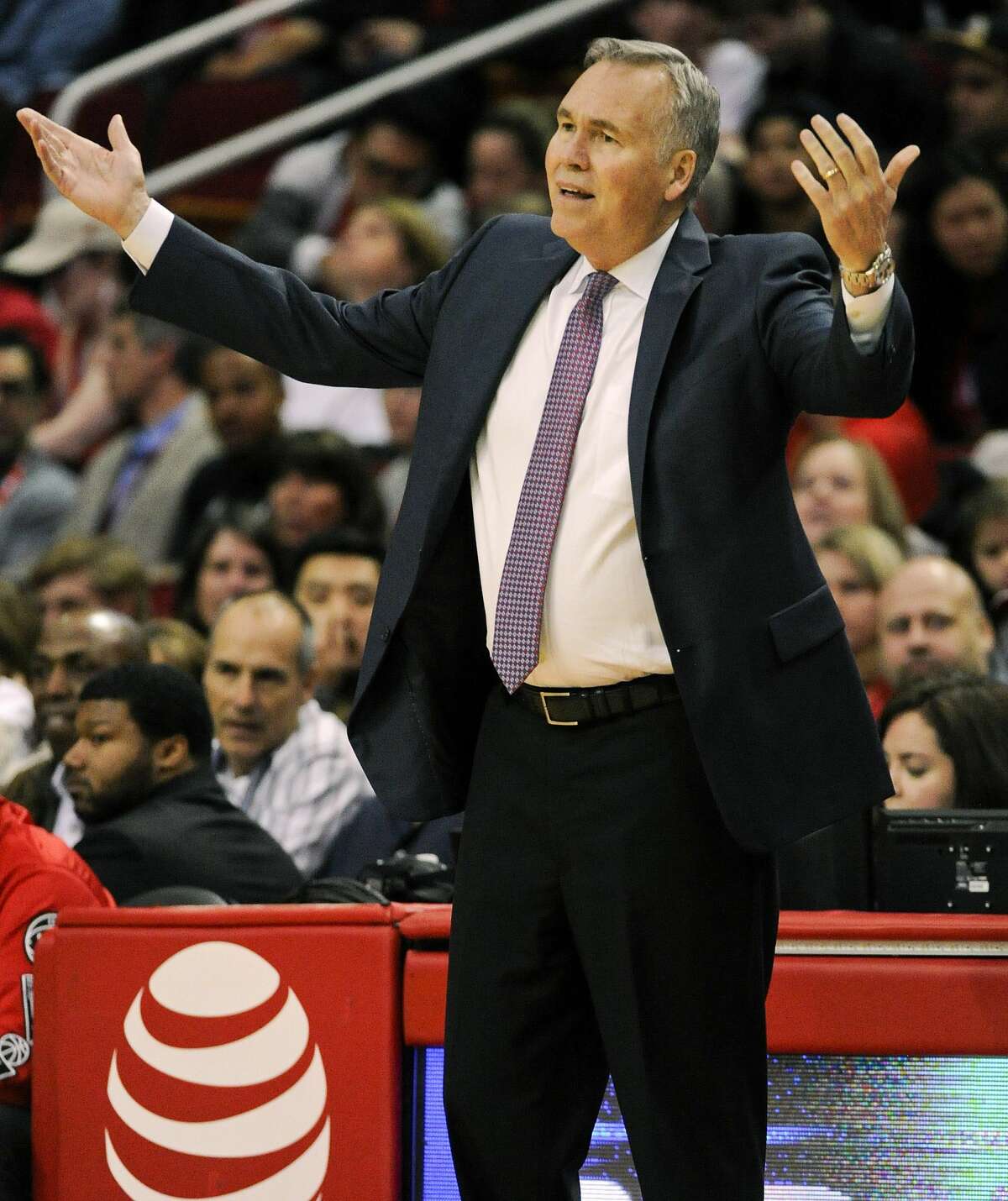 Houston Rockets head coach Mike D'Antoni watches from the sidelines in the first half of an NBA basketball game against the Memphis Grizzlies, Saturday, March 4, 2017, in Houston. (AP Photo/Eric Christian Smith)