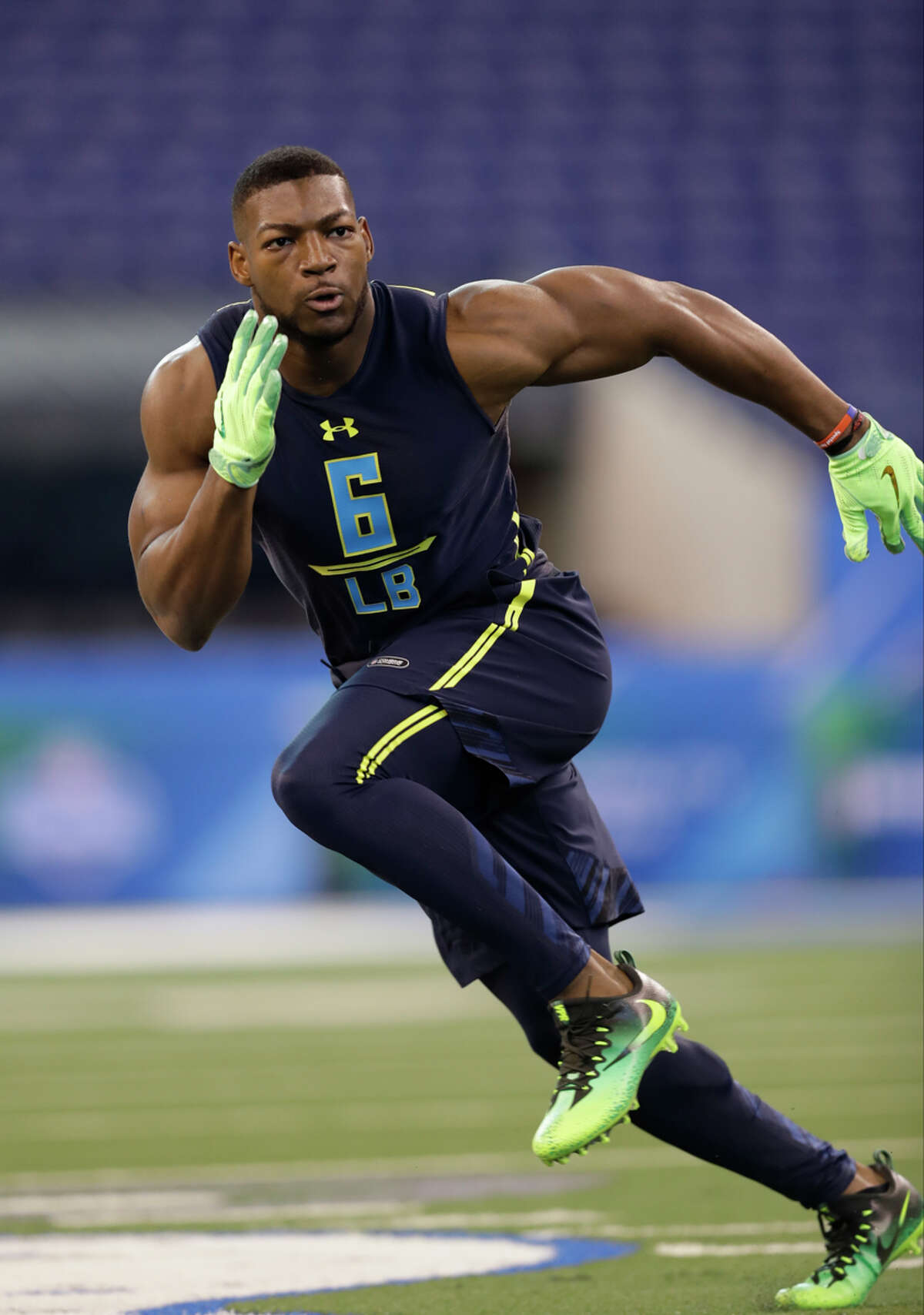 tyus bowser making strong impression at nfl scouting combine