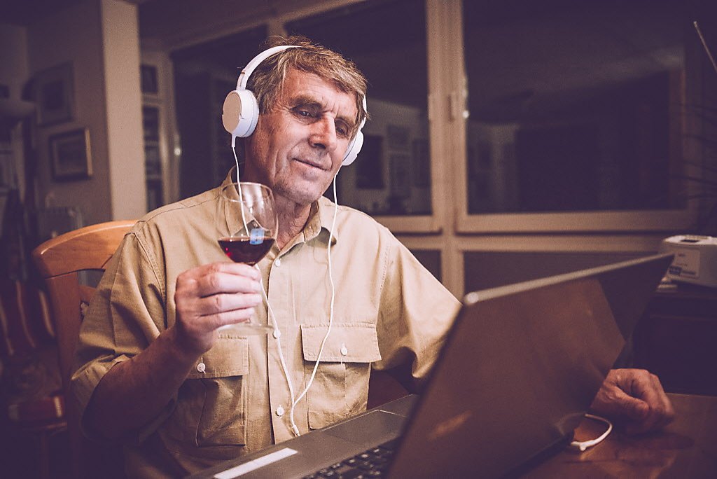 Dear Abby: Exposure of porn addiction rocks marriage of 40 years