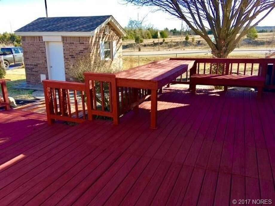 Tour The Voice Judge Blake Shelton S Childhood Home In Ada Oklahoma   920x920 