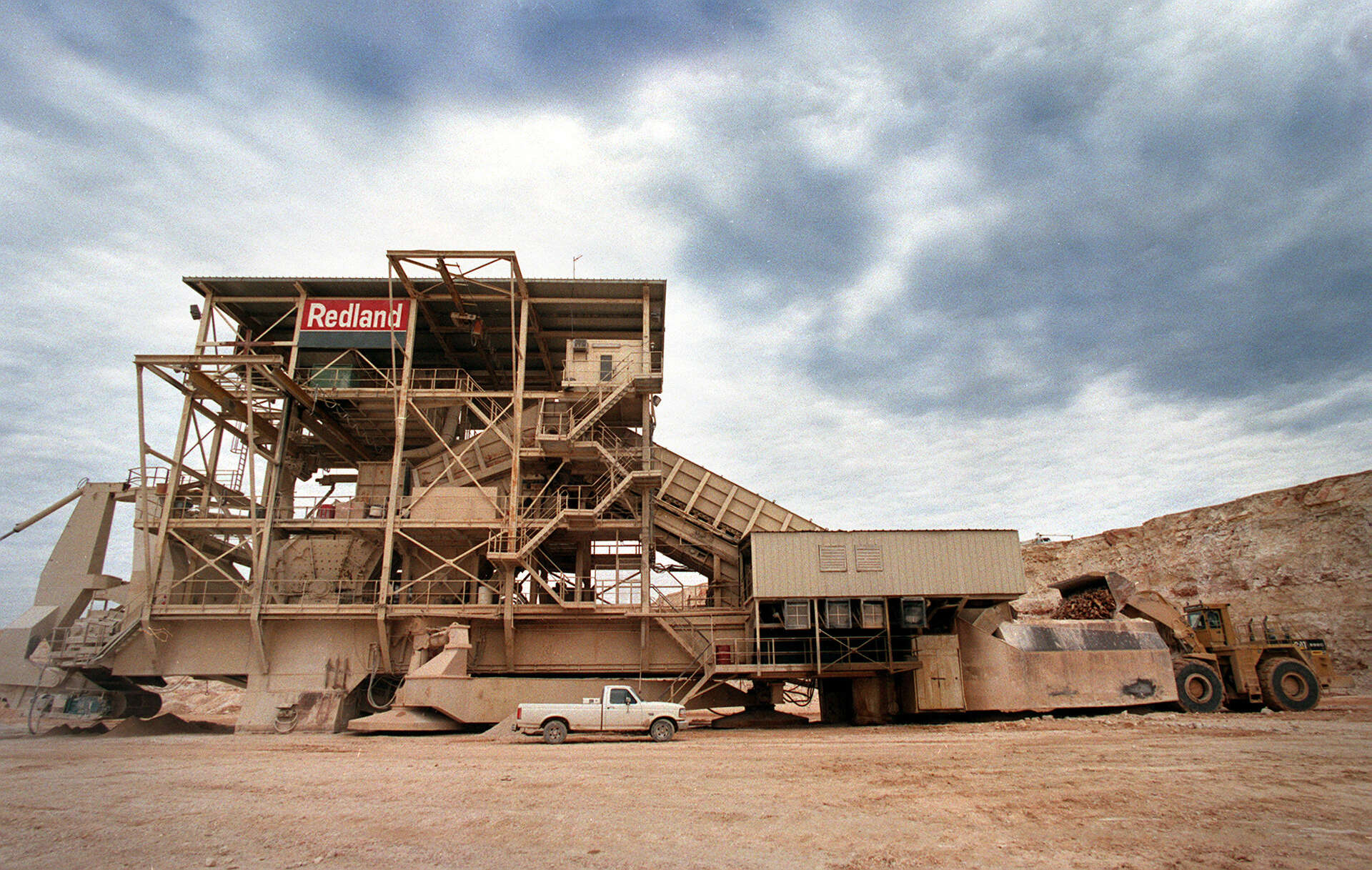 Six Flags Fiesta Texas (La Cantera Quarry Site) photo 2