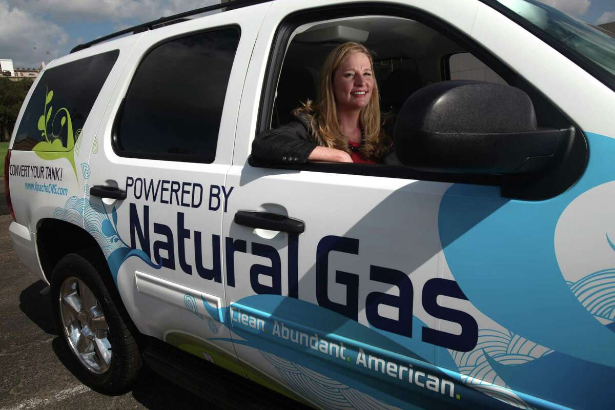 Castlen Moore Kennedy, then manager of government affairs at Apache and a grad student at UT-Austin, sits in the car she retrofitted to use natural gas on Wednesday, Oct. 27, 2010, in Houston. According to a recent Census Bureau report, the percentage of women in information technology jobs stands at about 25 percent. Meanwhile, the WEF estimates that women comprise fewer than 20 percent of energyâs global workforce, a number that drops to between 10 and 15 percent in senior levels of management. ( Mayra Beltran / Houston Chronicle )