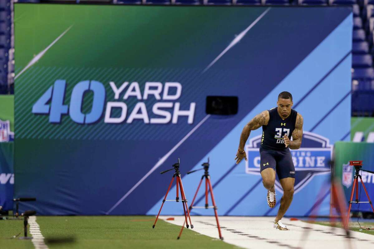 Lamar defensive back Brendan Langley runs the 40-yard dash at the NFL football scouting combine in Indianapolis, Monday, March 6, 2017. (AP Photo/Michael Conroy)