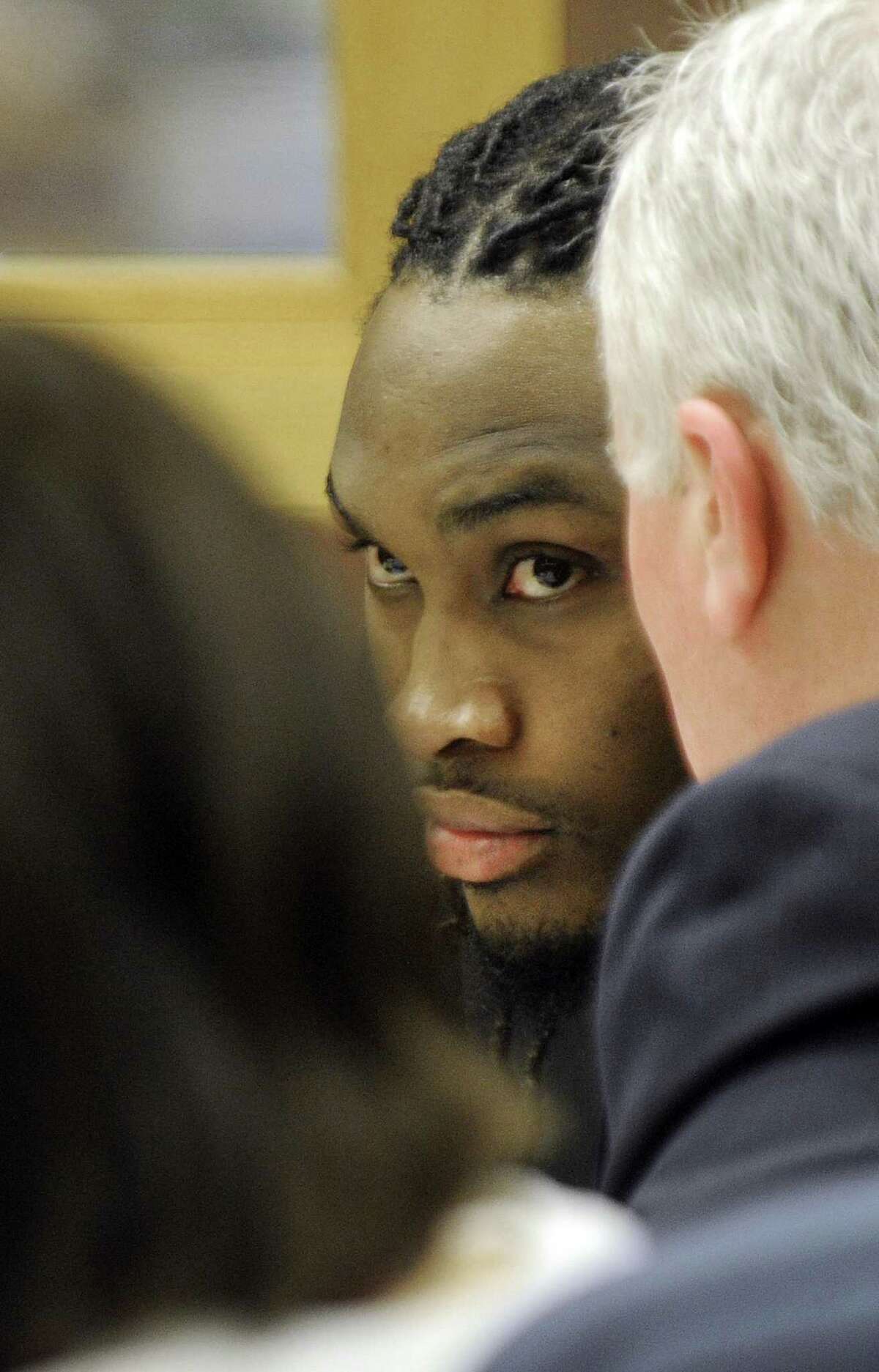 Star witness in Danbury shooting can’t ID murder suspect