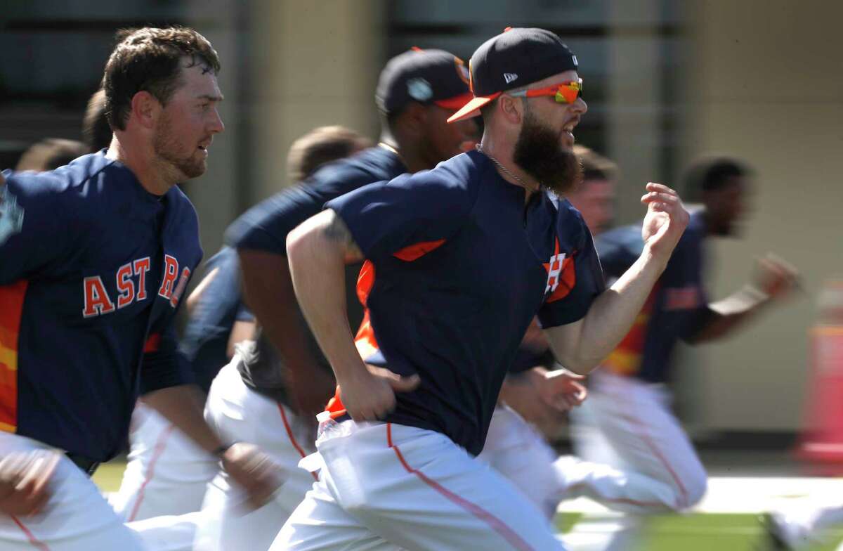 Astros pitchers and catchers report for spring training - Axios