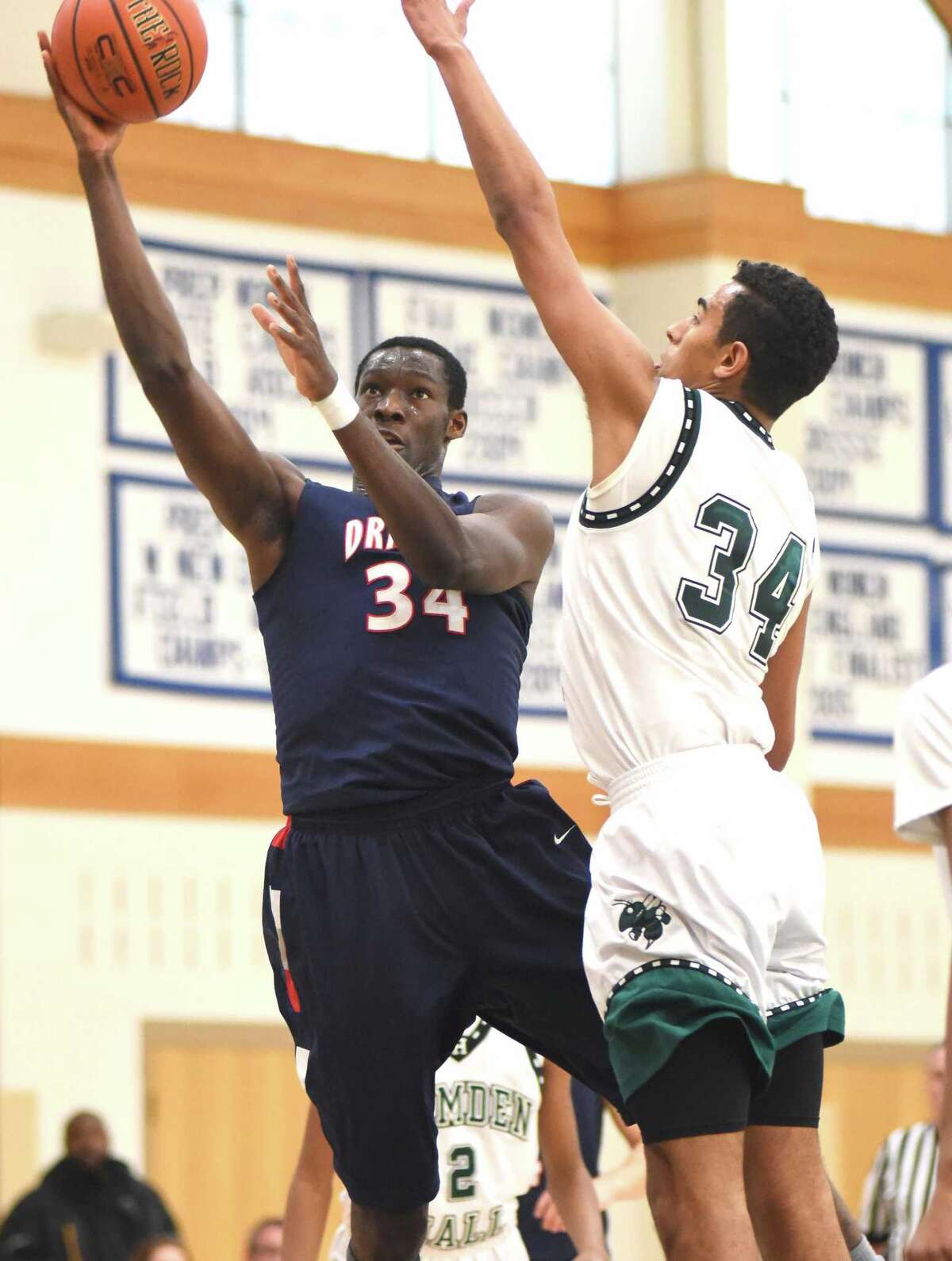 Okeke finishes high school career on positive note