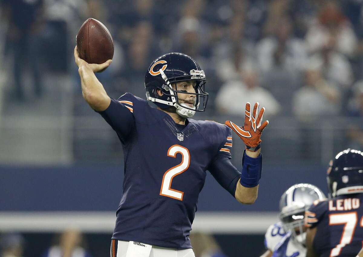 Chicago Bears quarterback Brian Hoyer (2) throws a pass against the Dallas Cowboys in the first half of an NFL football game, Sunday, Sept. 25, 2016, in Arlington, Texas. (AP Photo/LM Otero)