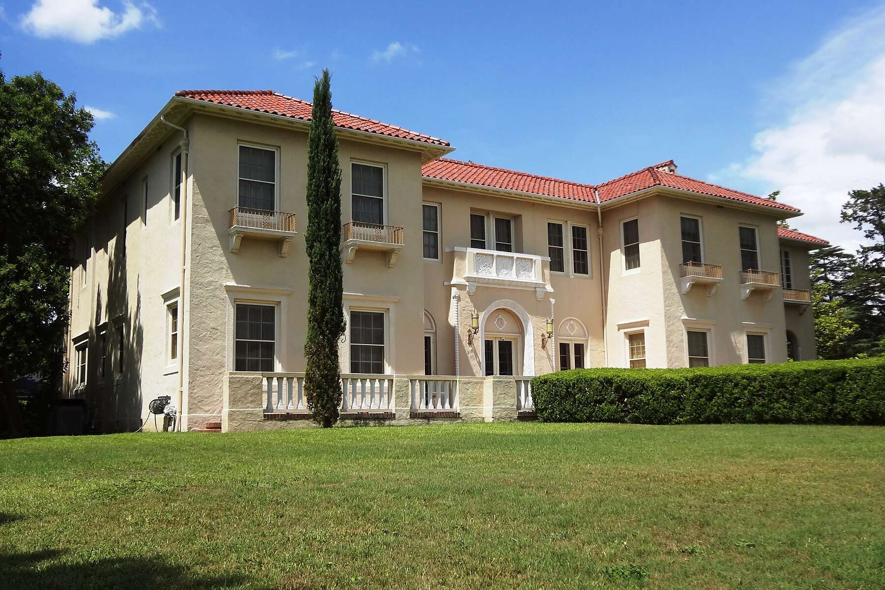 Meet Atlee Ayres, the visionary architect who helped design modern San