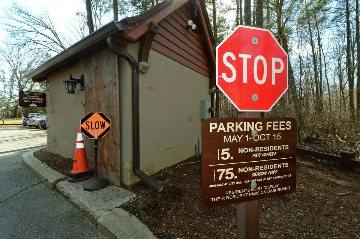 The entrance at Cranbury Park Thursday, March 9, 2017, where fees for non-residents are at &75 dollars and may increase in Norwalk, Conn. The Common Council’s Recreation, Parks and Cultural Affairs Committee is likely advances proposed fees schedule for fiscal year 2017-18 after shifting some cost increases from residents to non-residents.