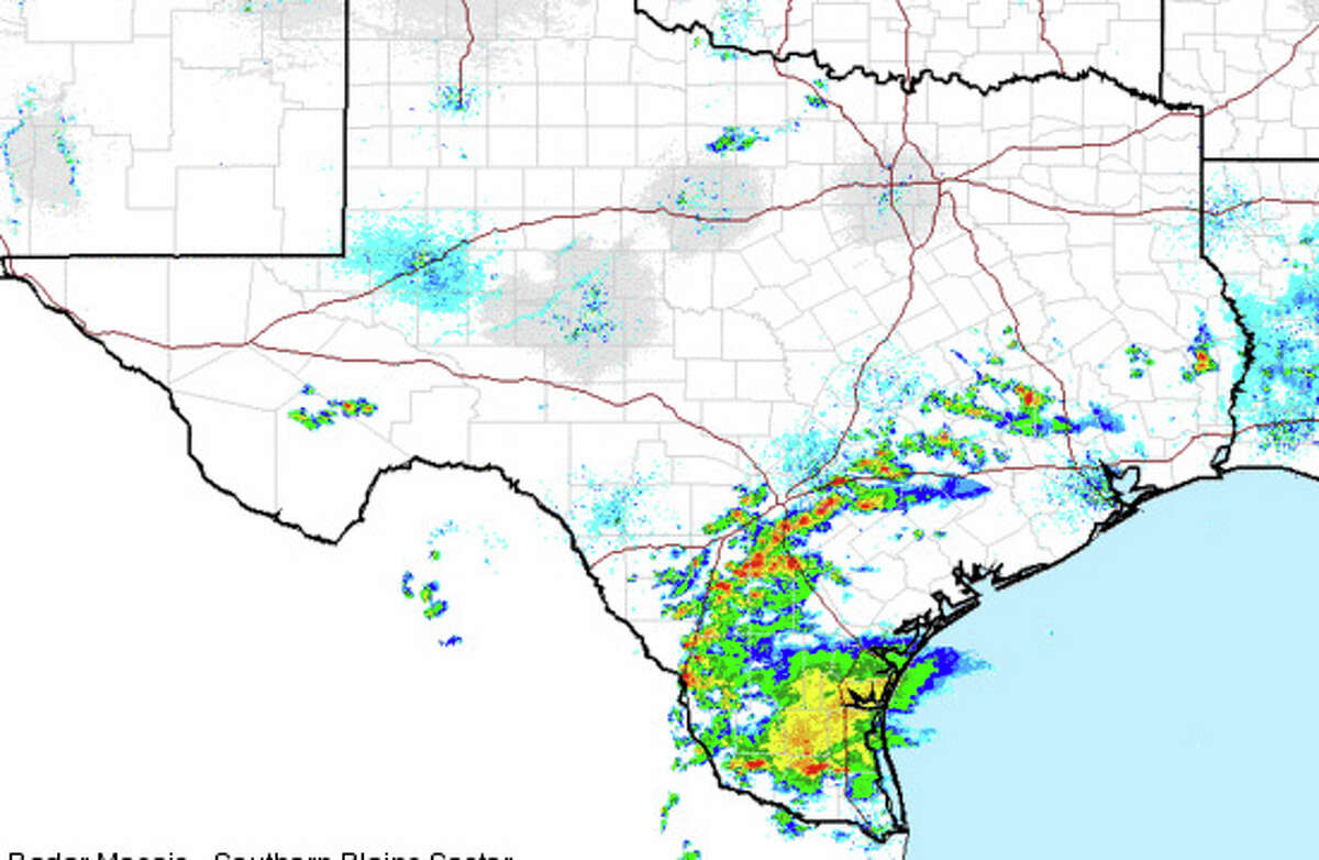 Radar image still taken at 5 p.m. Thursday, March 9, 2017. According to the National Weather Service, a storm system will sweep into Bexar County and the downtown area Thursday evening around 6 p.m. and scattered showers along with possible thunderstorms are expected through Sunday.