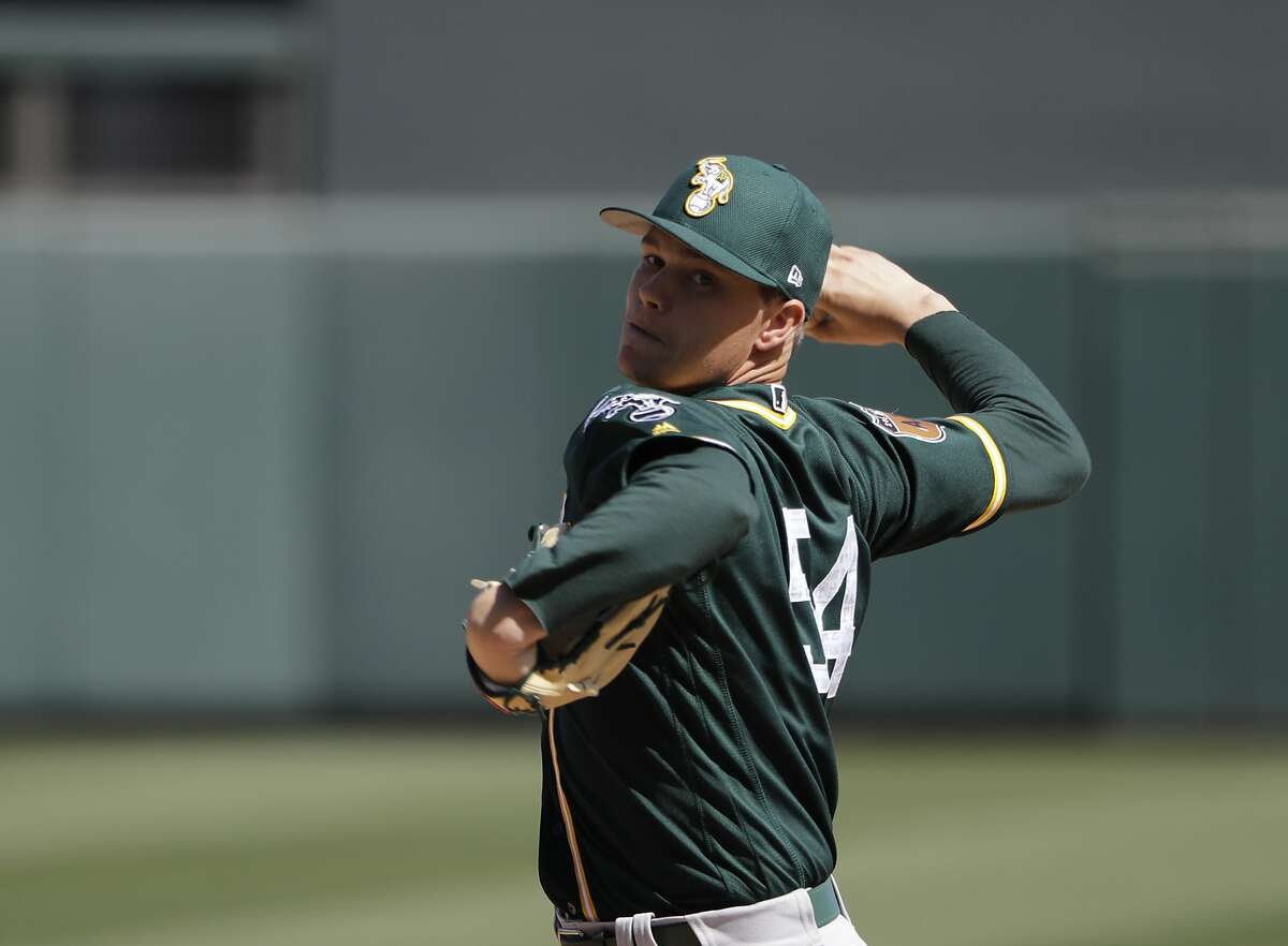 A’s Sonny Gray to visit lat expert in Chicago on Monday