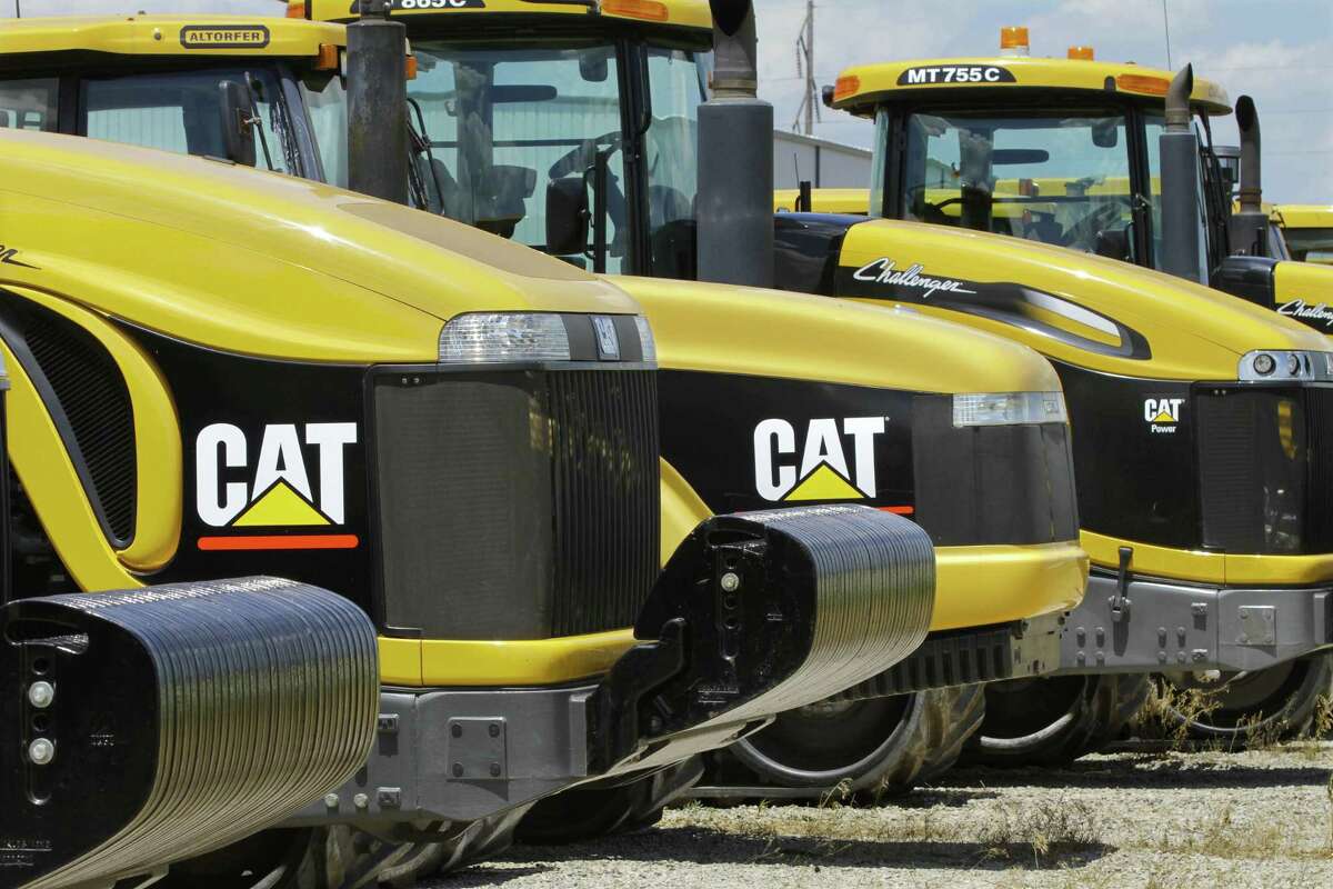 Caterpillar Inc. denies that it broke federal tax laws. The statement comes on the heels of the previous week’s federal raid on the manufacturer’s Illinois headquarters.