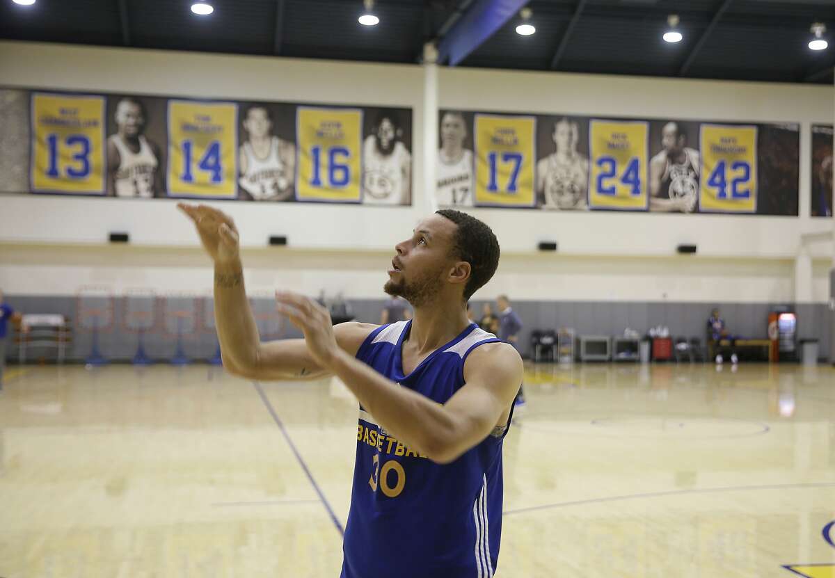 Golden State Warriors guard Stephen Curry follows his shot to the basket during a practice session Wednesday, March 8, 2017, in Oakland, Calif. (AP Photo/Eric Risberg)