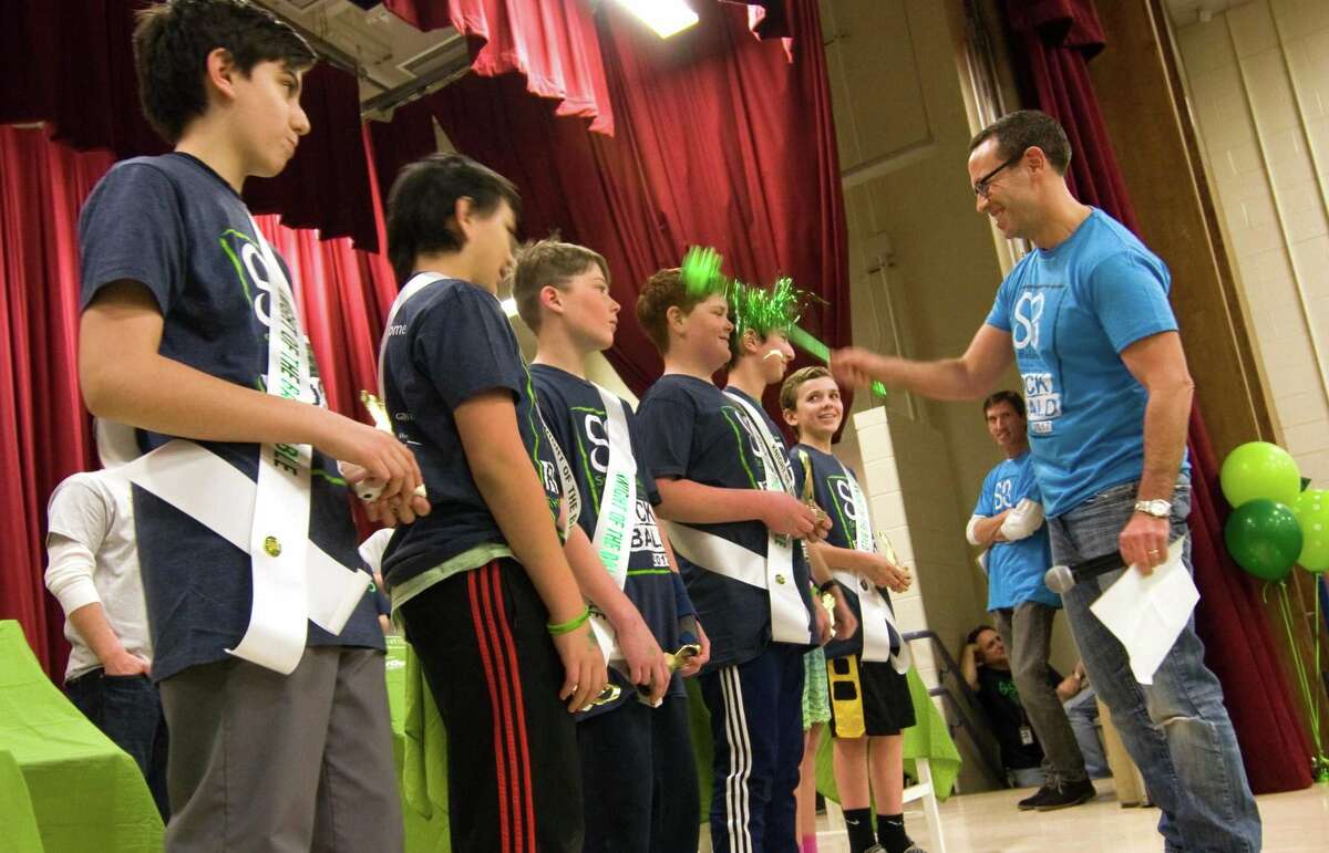 Fairfield students go bald for a good cause