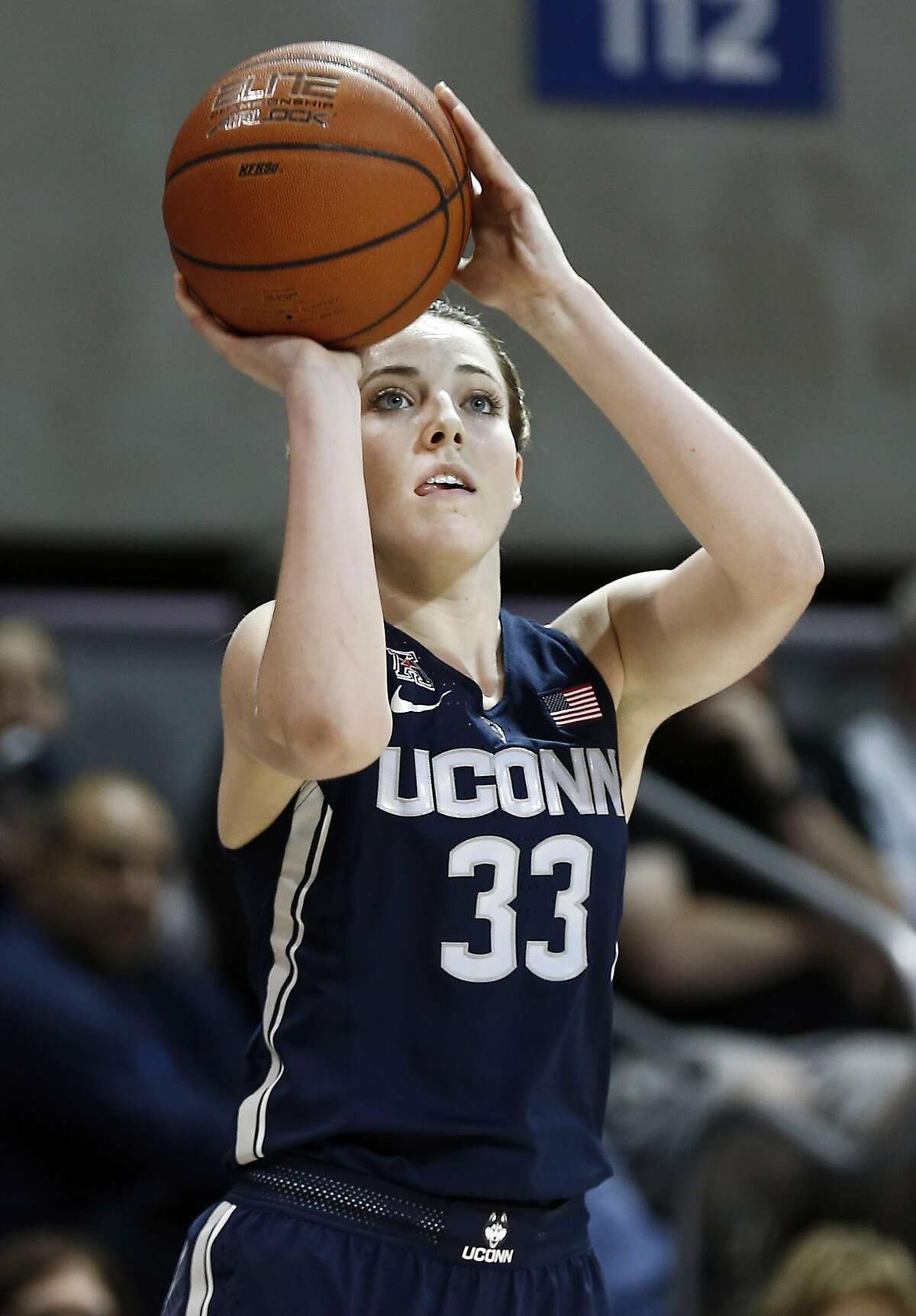 UConn bombers MosquedaLewis, Samuelson started from same spot, far away